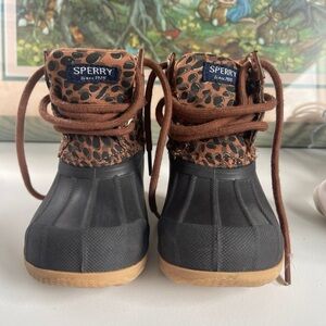 Sperry duck boots